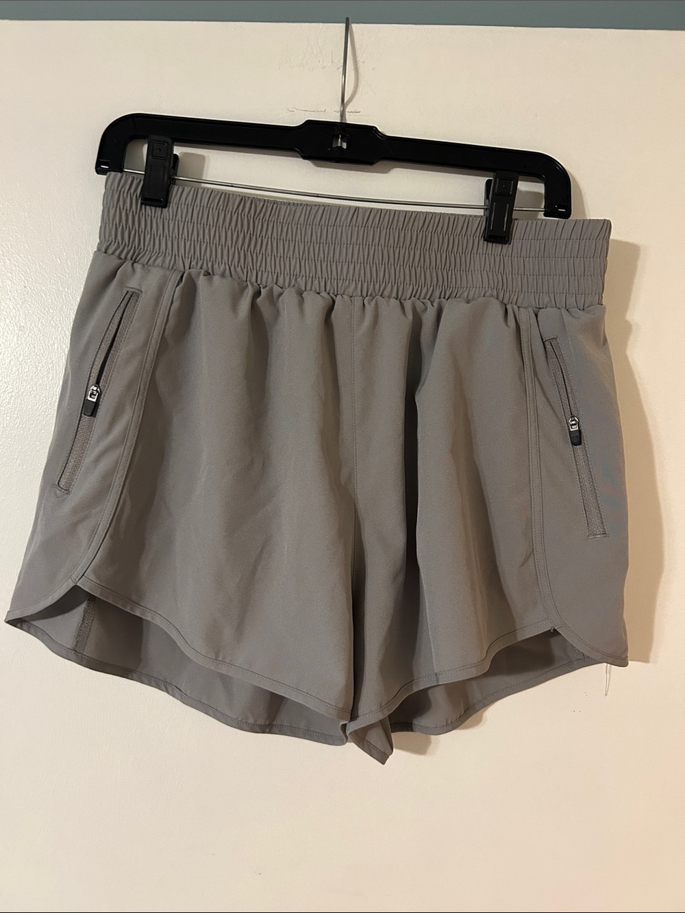 Amazon Women's Athletic Zip-Pocket Shorts - Gray
